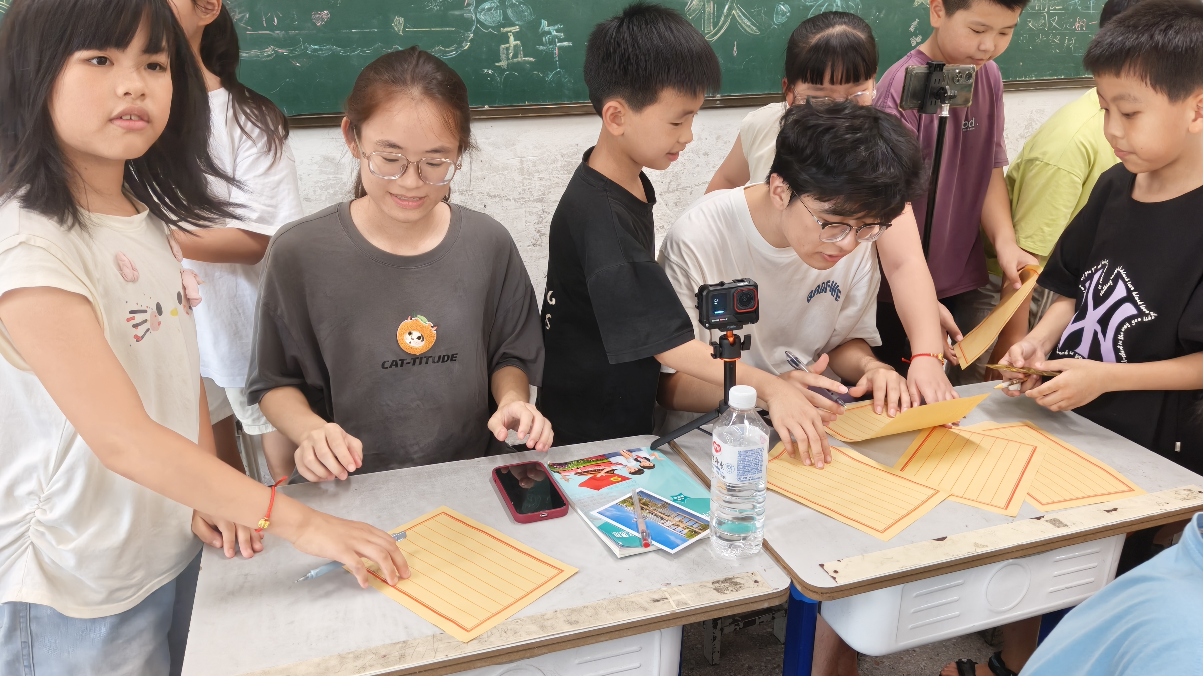 按学段查政策